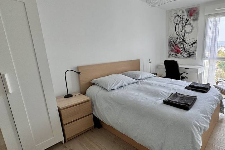 Gîte pour 6 personnes, avec terrasse et piscine dans Zone nature des vieux salins d'Hyères - 2