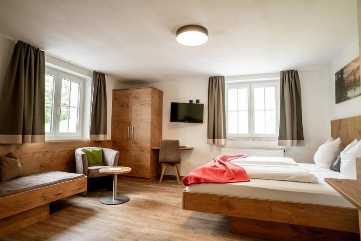 Hotel für 5 Personen, mit Whirlpool und Terrasse sowie Garten und Sauna in Werfenweng - 3