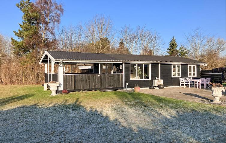 Ferienhaus für 6 Personen, mit Terrasse und Garten - 1