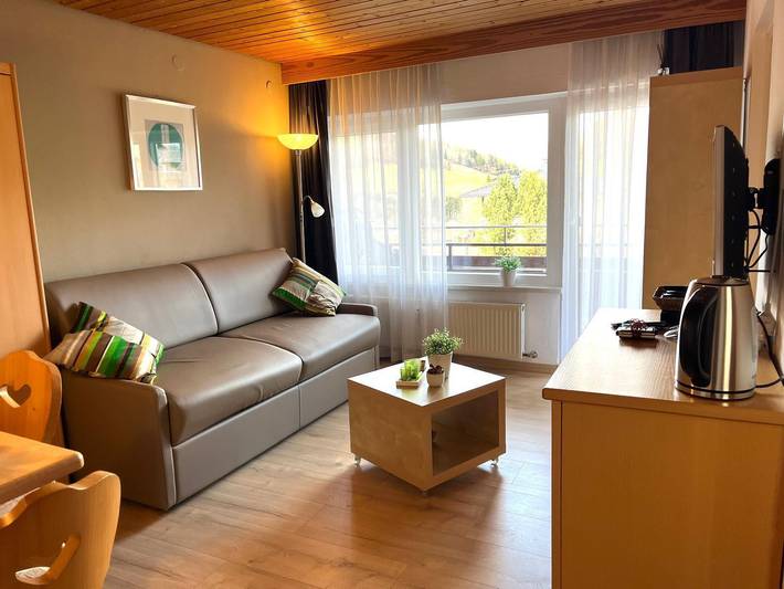 Appartement voor 4 personen, met Balkon en Uitzicht in Niederau