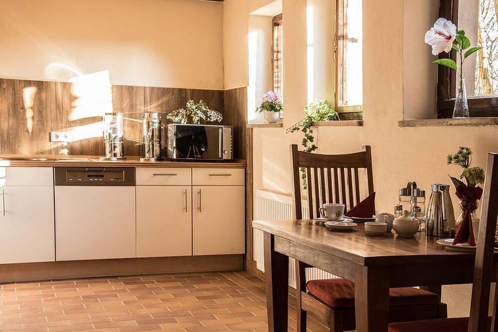 Pension \"Am historischen Kalkwerk\" - Double room With breakfast in Bahretal, Elbe Sandstone Mountains