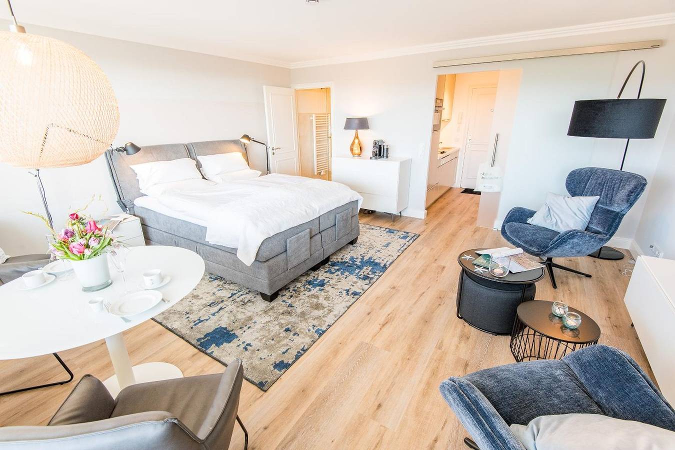 Ganze Wohnung, 1-Zimmerwohnung mit direktem Meerblick und ca. 40 m², für bis zu 2 Personen in Wenningstedt, Sylt