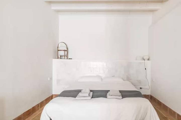 Gîte pour 2 personnes, avec jardin et piscine à Alella - 3