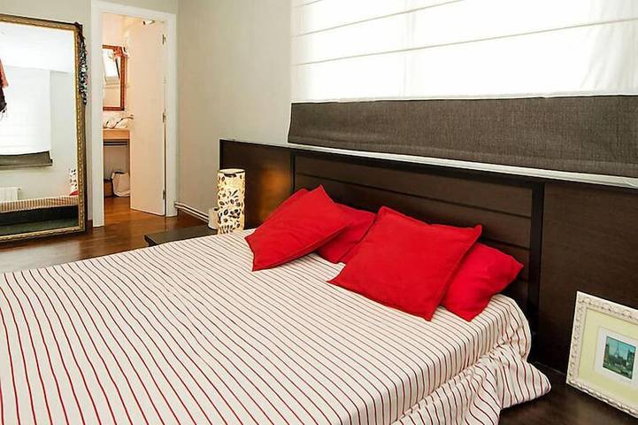 Location de vacances pour 6 personnes, avec piscine ainsi que terrasse et jardin à Argentona - 3