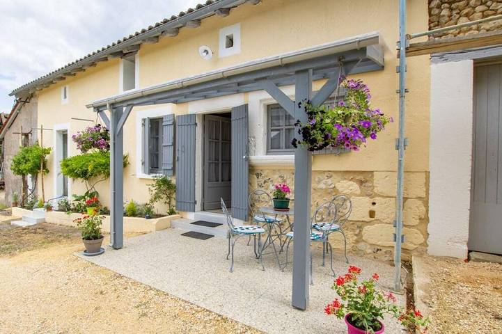 Casa rural para 4 personas, con jardín, Se admiten mascotas - 1
