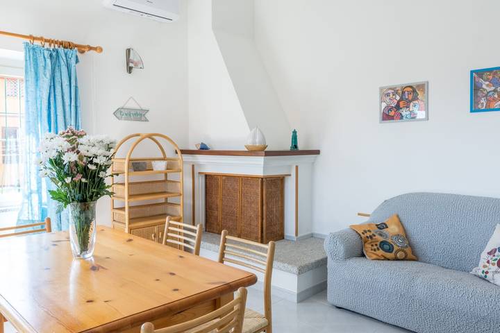 Casa Antonia: BBQ & Parking in Porto Ottiolu, Budoni
