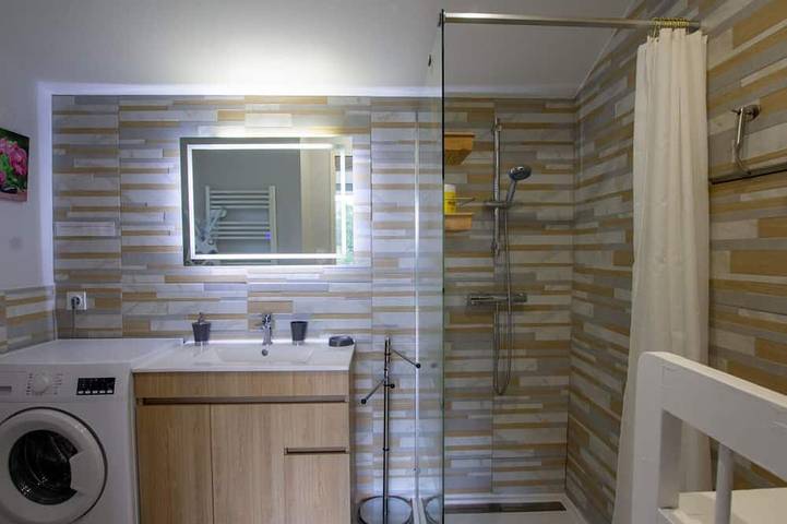 Gîte pour 2 personnes, avec jacuzzi et jardin à Le Bugue - 4