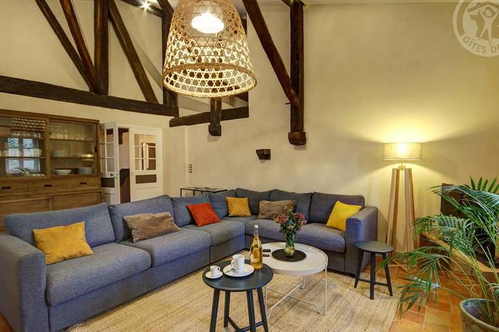 Gîte pour 10 personnes, animaux acceptés