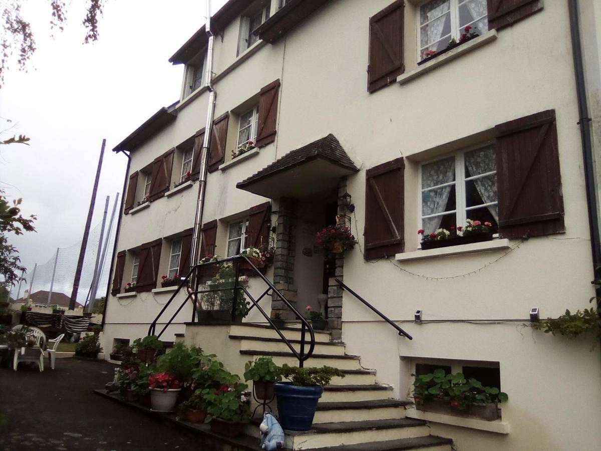 Lenard Charles Bed & Breakfast in Juvigny-sous-Andaine, Parc naturel régional Normandie-Maine