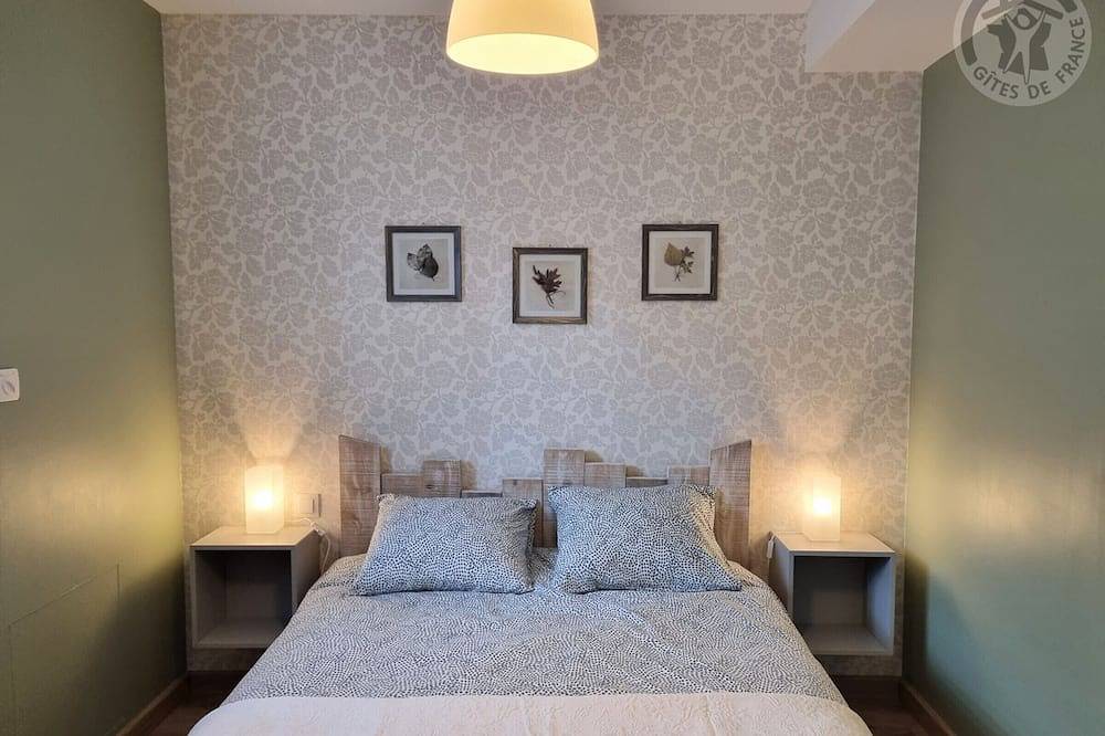 Gîte tout inclus avec jardin clos, terrasse privative, proche forêt et randonnées, 1 chambre, 1 canapé-lit in Preux-au-Bois, Avesnes-sur-Helpe