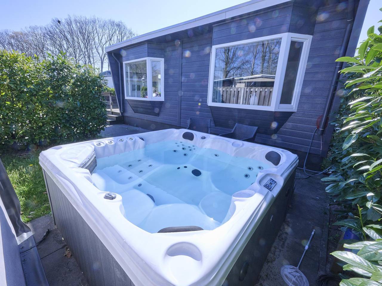 Nice bungalow with wellness close to Efteling in Kaatsheuvel, Brabante Septentrional