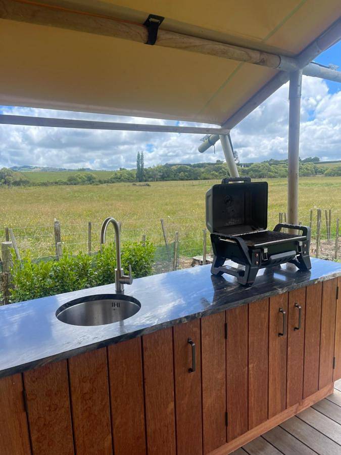 Camping voor 3 personen, with uitzicht and terras as well as tuin in Nieuw-Zeeland