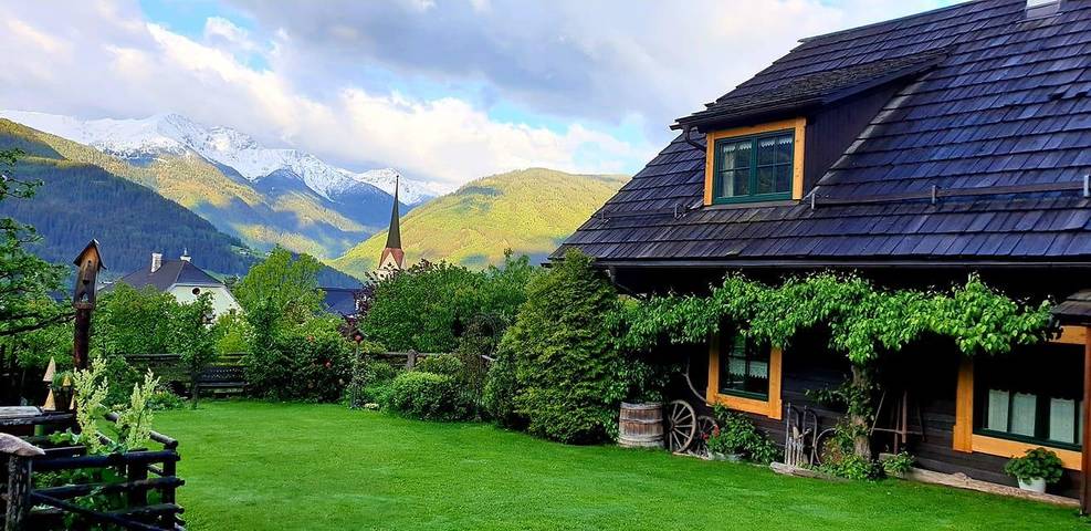 Ferienwohnung für 8 Personen, mit Balkon und Terrasse sowie Garten im Lungau - 2