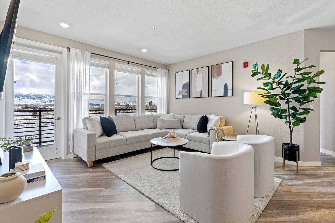 Appartamento intero, Designer Apt  with Jacuzzi  Walk To Casino   imax in Sparks, Nevada