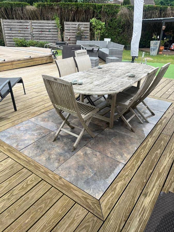 Appartement de vacances entier, Family Room with Shared Bathroom in Mulsanne, Sarthe