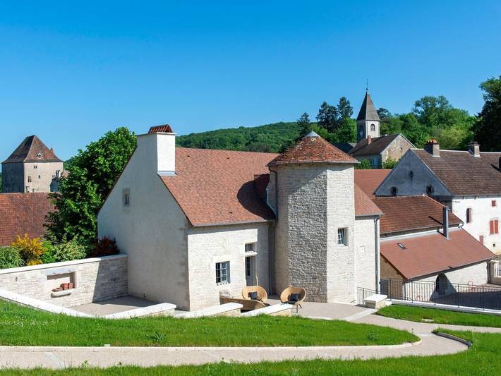 Gîte pour 7 personnes, avec jardin