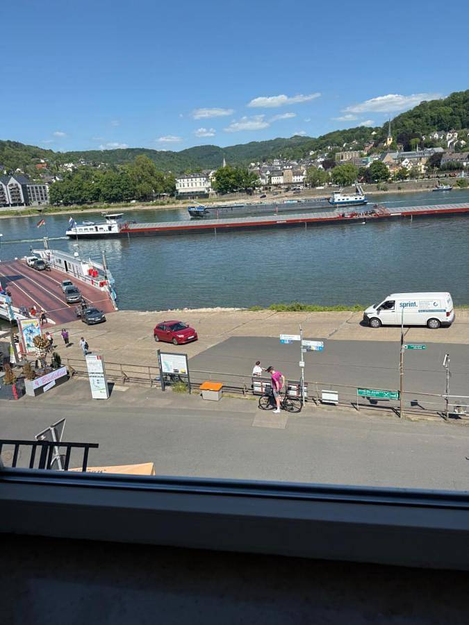 Ferienwohnung für 2 Personen, mit Balkon und Terrasse sowie Ausblick in Remagen - 3