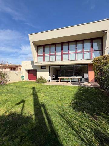 Casa rural para 8 personas, con jardín y vistas en Navata - 2