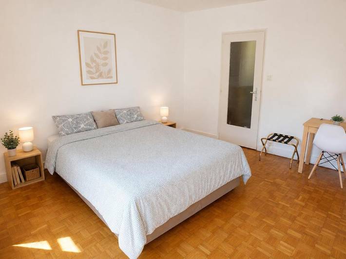 Chambre d’hôte pour 2 personnes, avec Balcon à Lausanne