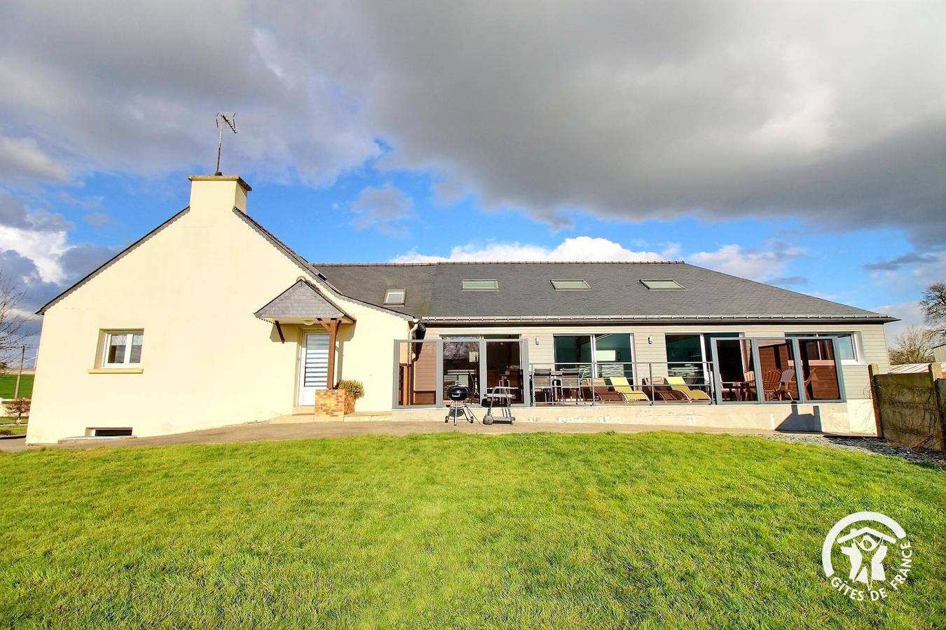 Du Moulin in Lanouée, Pontivy region