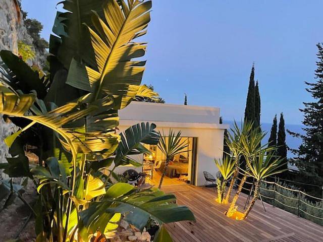 Modern Seaview Villa with Pool above Monaco in Grimaldi (Ventimiglia), Ventimiglia