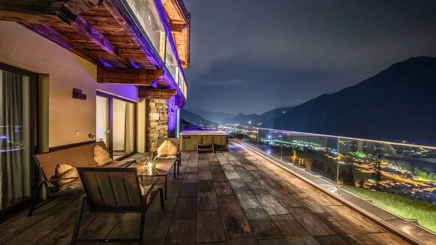 Bauernhof für 12 Personen, mit Sauna und Garten in Kaltenbach