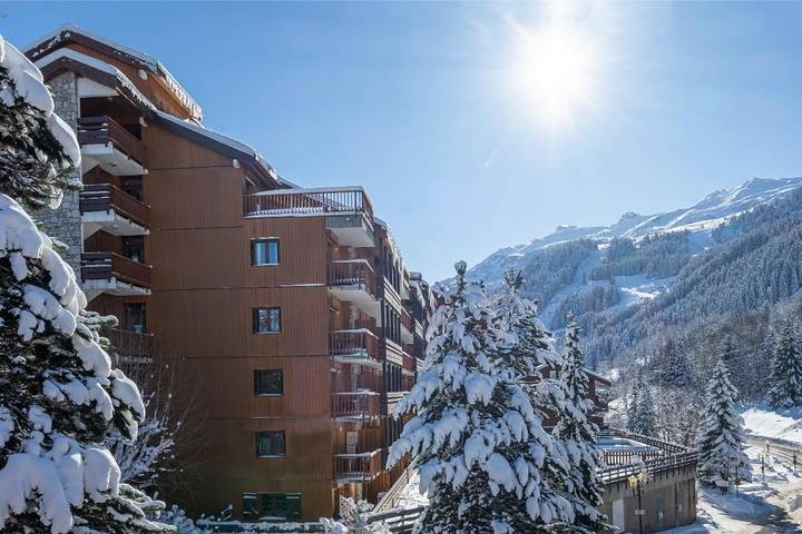 Chalet pour 6 personnes, avec sauna et terrasse, adapté aux familles dans Méribel - 4