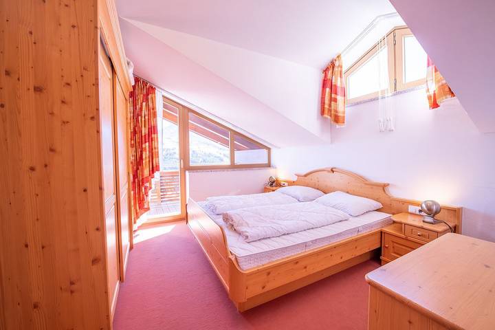 Ferienwohnung für 8 Personen, mit Balkon und Sauna in Königsleiten - 2