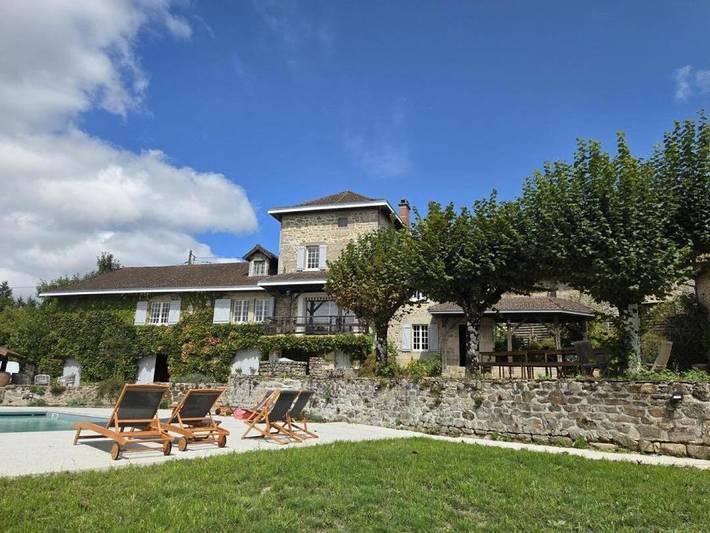 Location de vacances pour 14 personnes, avec jardin et piscine à Ambazac - 2