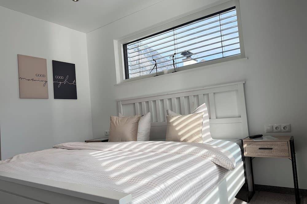 Ganze Wohnung, Inntal Alpin Apartments 1 - Ruhige Terrasse, Bergblick & perfekte Ausgangslage in Telfs, Innsbruck Land