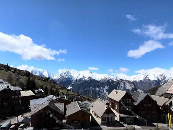 Gîte pour 6 personnes, avec balcon, adapté aux familles dans Office de Tourisme de l'Alpe d'Huez - 3