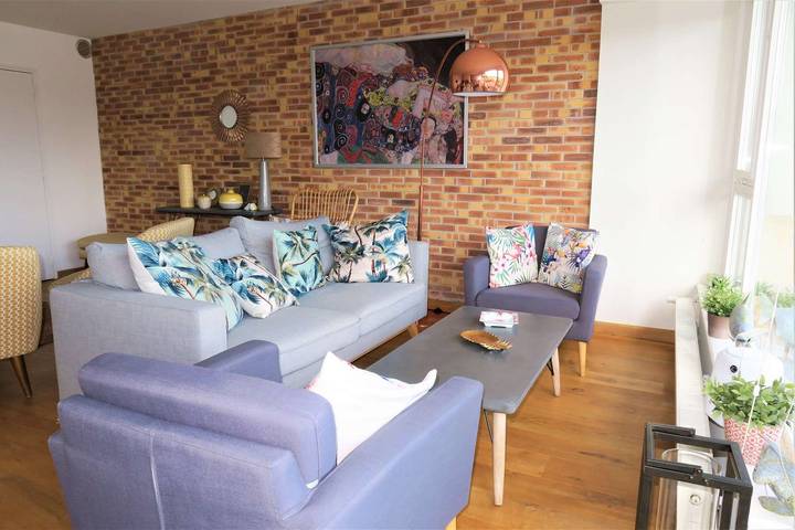 Location de vacances pour 8 personnes, avec balcon dans Plage Trestraou - 4