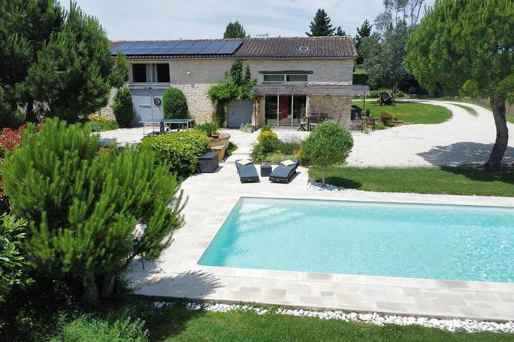 Location de vacances pour 5 personnes, avec Jardin à Riocaud