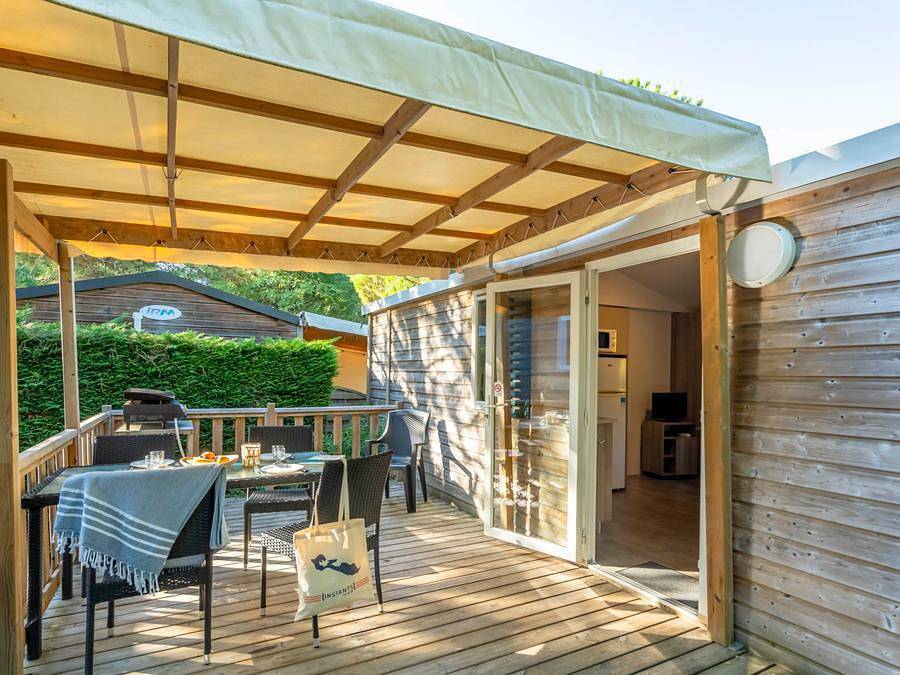Camping Ushuaïa Villages Les Fougères - Mobilhome 4 personnes - 4 personnes 2 salles de bain Or in Rivedoux-Plage, Île de Ré