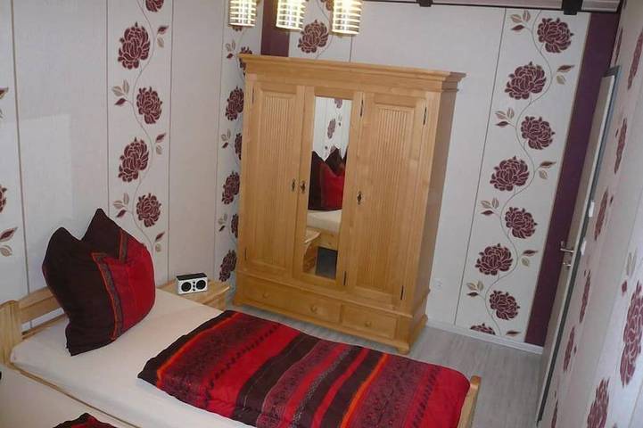 Bauernhof für 4 Personen, mit Balkon und Garten sowie Whirlpool in Uckermark - 2