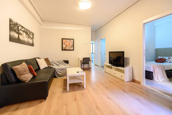 Apartamento entero, M Piso 2 dormitorios en Sol, Centro de M in Centro (Madrid), Madrid