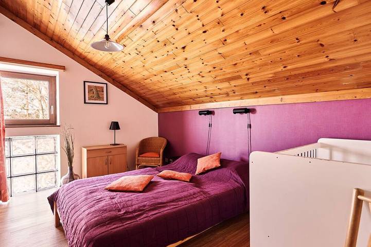 Location de vacances pour 4 personnes, avec jardin à Butgenbach - 2