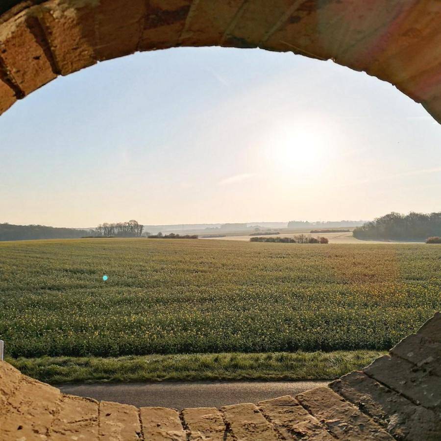 Domaine de La Brosse, gîte avec piscine sous verrière chauffée toute l'année in Ville-Saint-Jacques, Seine-et-Marne