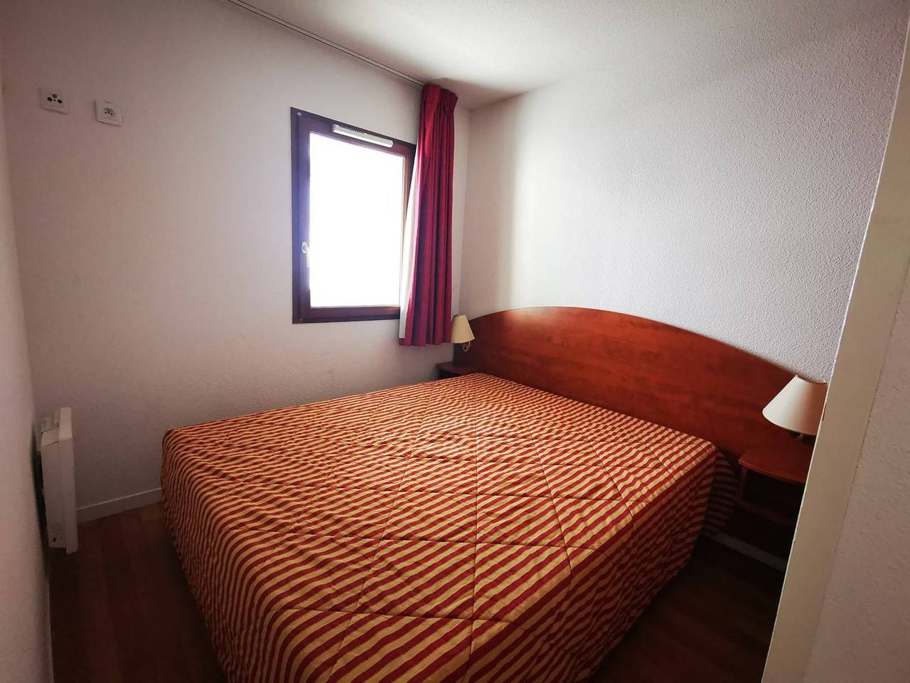Appartement entier, Agréable duplex parking - 7 pers. in La Mongie, Bagnères-de-Bigorre