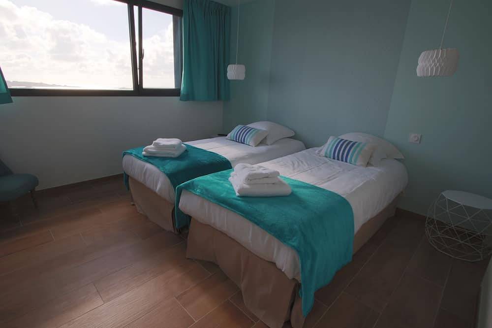 Magnífica villa con vista al mar, jacuzzi, sauna y piscina privada climatizada in Pleumeur-Bodou, Costa de granito rosa
