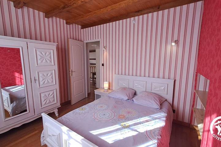 Location de vacances pour 6 personnes, avec piscine et jardin à Montdurausse - 3