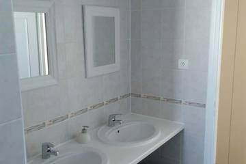 Appartement De Vacances pour 2 Personnes dans Caen, Région de Caen, Photo 3