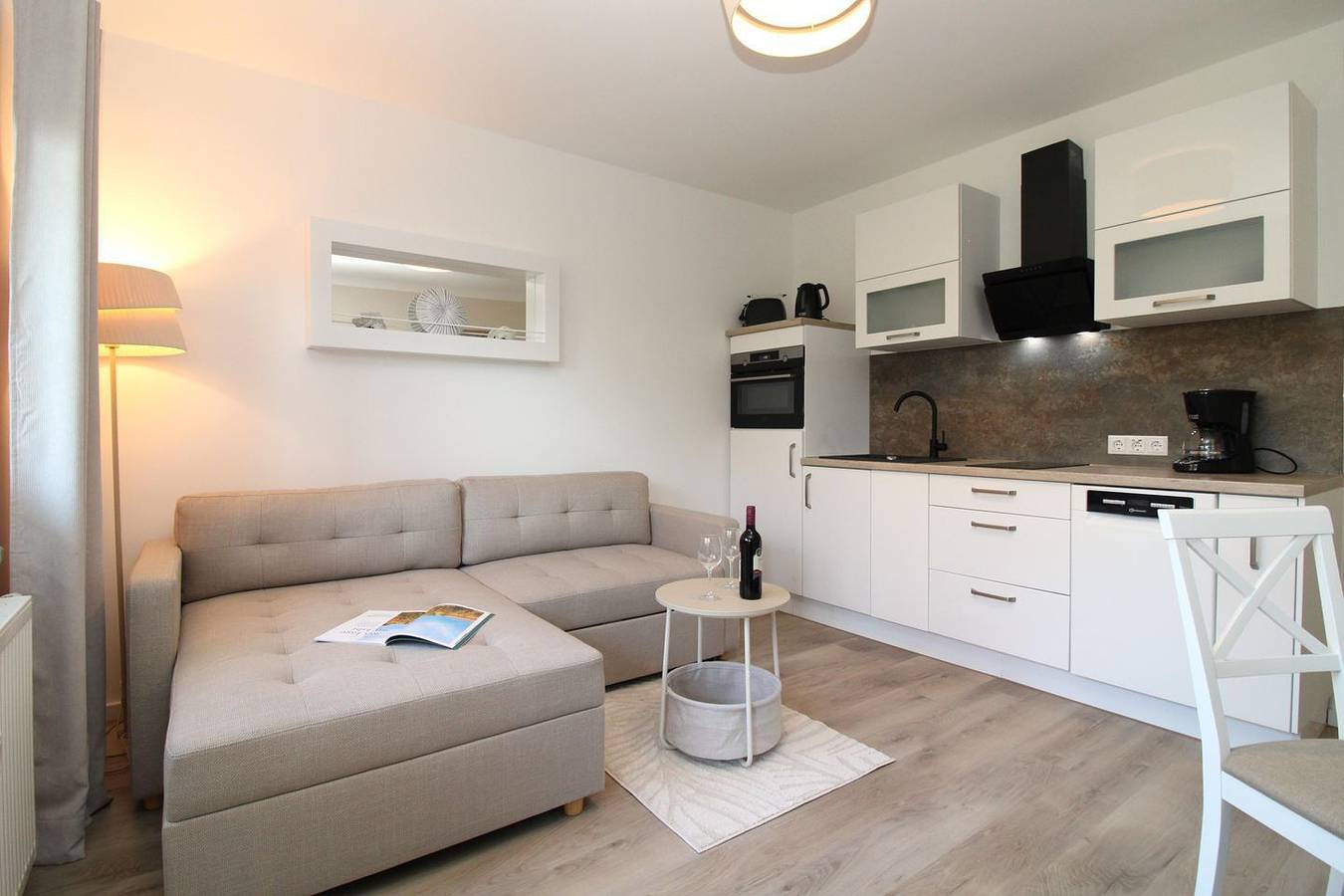 Ganze Wohnung, Zaunkönig We 5: moderne und freundliche 2-Zimmer-Fewo in Kühlungsborn, Mecklenburgische Ostseeküste