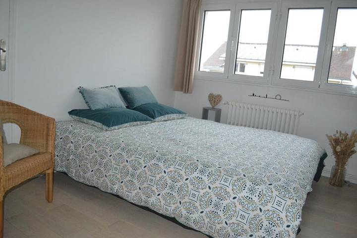 Chambre d’hôte pour 2 personnes, avec Jardin à Rueil-Malmaison
