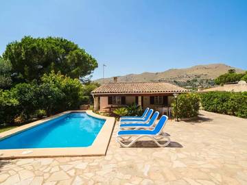 Villa in Pollença, Serra de Tramuntana für 8 