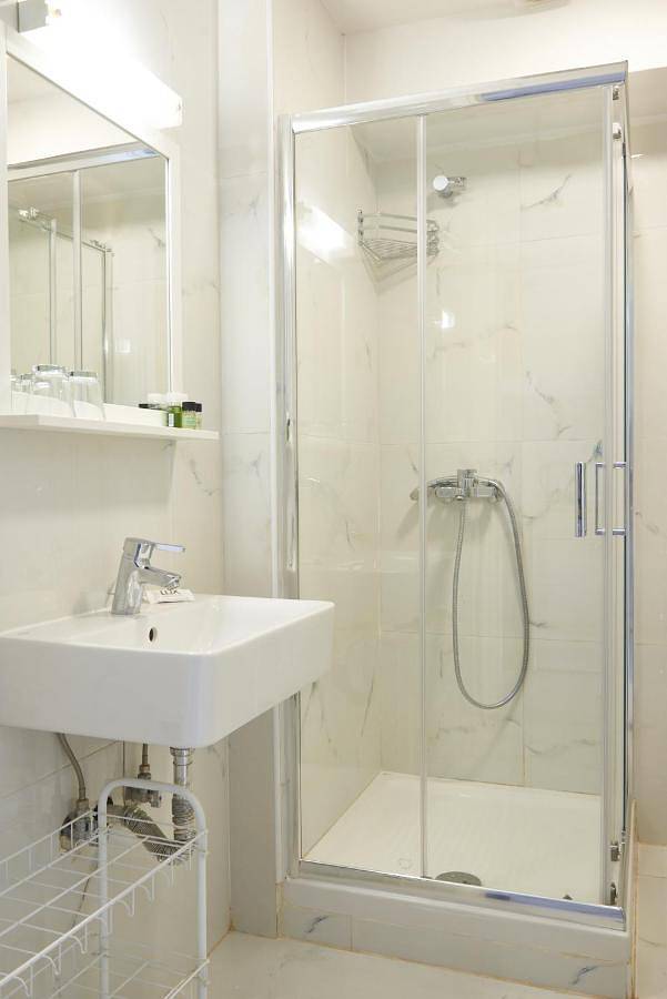 Family Room with Private Bathroom in Galaxidi, Région de Phocide