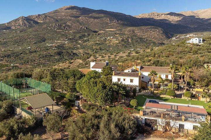 Atemberaubendes Haus mit 9. in Periana, Málaga Provinz