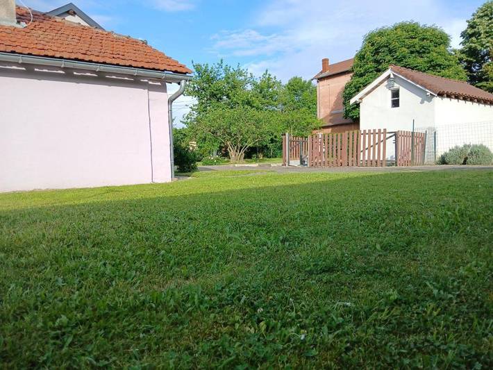 Gîte pour 2 personnes, avec jardin dans Montrevel - 4