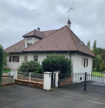Cottage pour 2 personnes, avec jardin ainsi que piscine et vue à Héricourt (Haute-Saône)