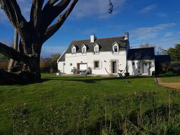 Gîte pour 6 personnes, avec vue et jardin dans Anse de Kernic